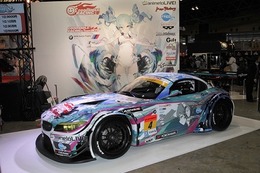 河森正治×コヤマシゲト×おぐち　グッドスマイルレーシング、2014年は新たな車体で戦う 画像