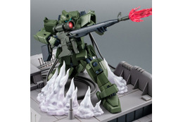 「ガンダム 第08MS小隊」ジム・スナイパー登場！ 射撃場イメージの台座やスモークエフェクトで緊迫の射撃シーンを再現 画像