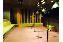 「おそ松さん」2015年秋放送に向け　アフレコ現場では豪華声優陣が熱演中 画像