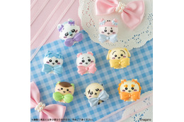 「ちいかわ」ハチワレ、うさぎがリボンでおめかし♪ かわいいコスメスポンジ＆ラメ入り入浴剤、27年版手帳・カレンダーも登場 画像