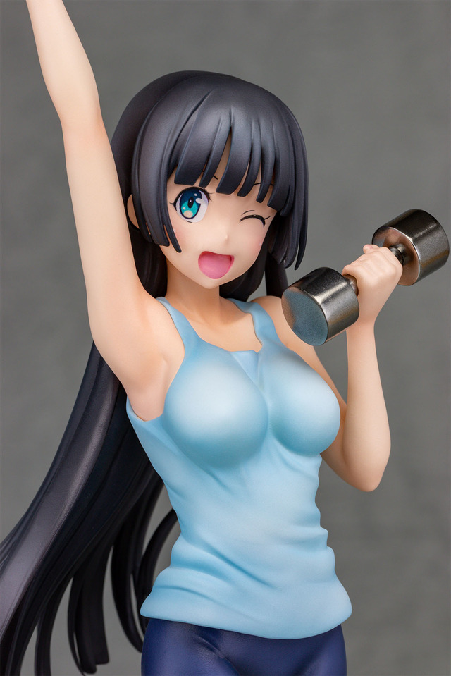 「ダンベル何キロ持てる？「奏流院朱美」1/7スケール  塗装済み完成品フィギュア」11,000円（税抜）(C) 2019 サンドロビッチ・ヤバ子，MAAM・小学館／シルバーマンジム